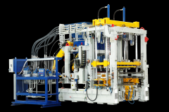 泉工股份ZN1200-2S智能砖机｜打造高效节能全自动固废制砖生产线